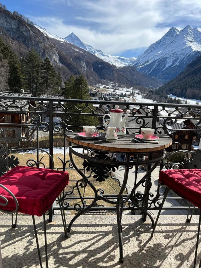 Heida, Studio Ensoleille Au Village Avec Magnifique Vue Sur La Dent-Blanche Evolène Dış mekan fotoğraf